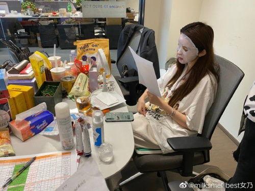 网红每天工作,高强度工作背后的生活点滴